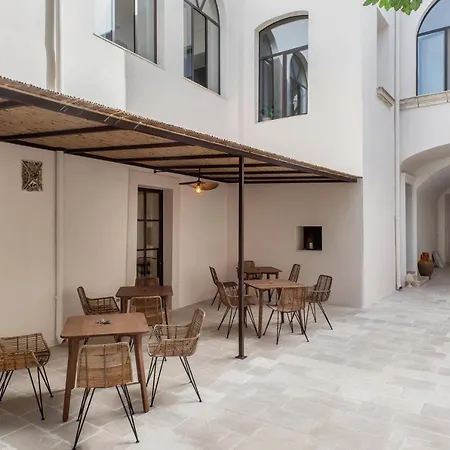 Palazzo Frangipane 4*