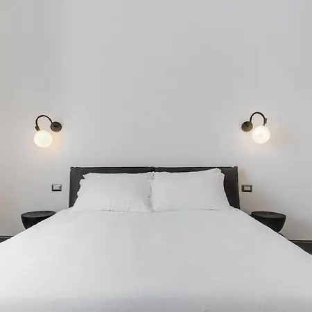 Palazzo Frangipane Bed & Breakfast Salve