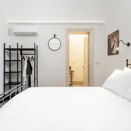 Palazzo Frangipane Bed & Breakfast *