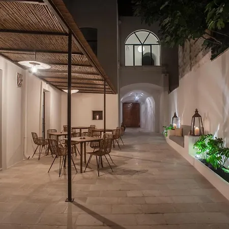Palazzo Frangipane Couette-café 4*