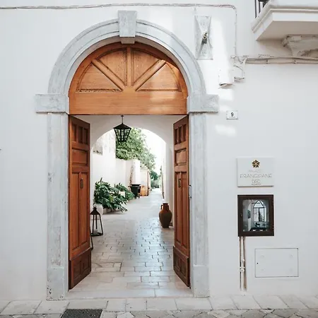Palazzo Frangipane Bed & Breakfast